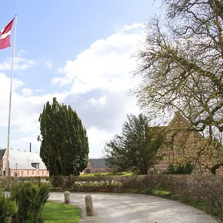Vemmetofte Praestegard Bed and breakfast