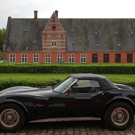 Vemmetofte Praestegard Bed and breakfast 3*