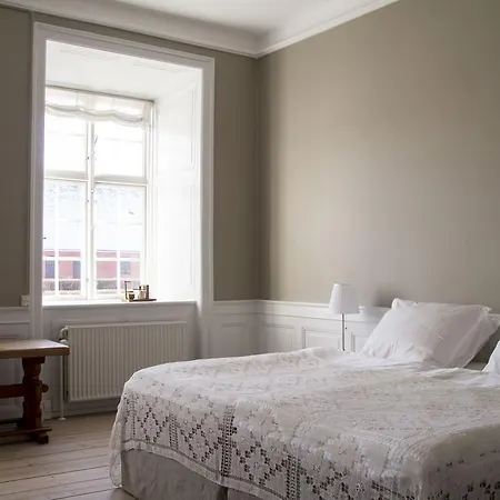 Vemmetofte Praestegard Bed and breakfast