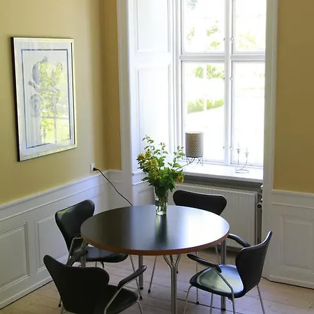 Bed and breakfast Vemmetofte Praestegard